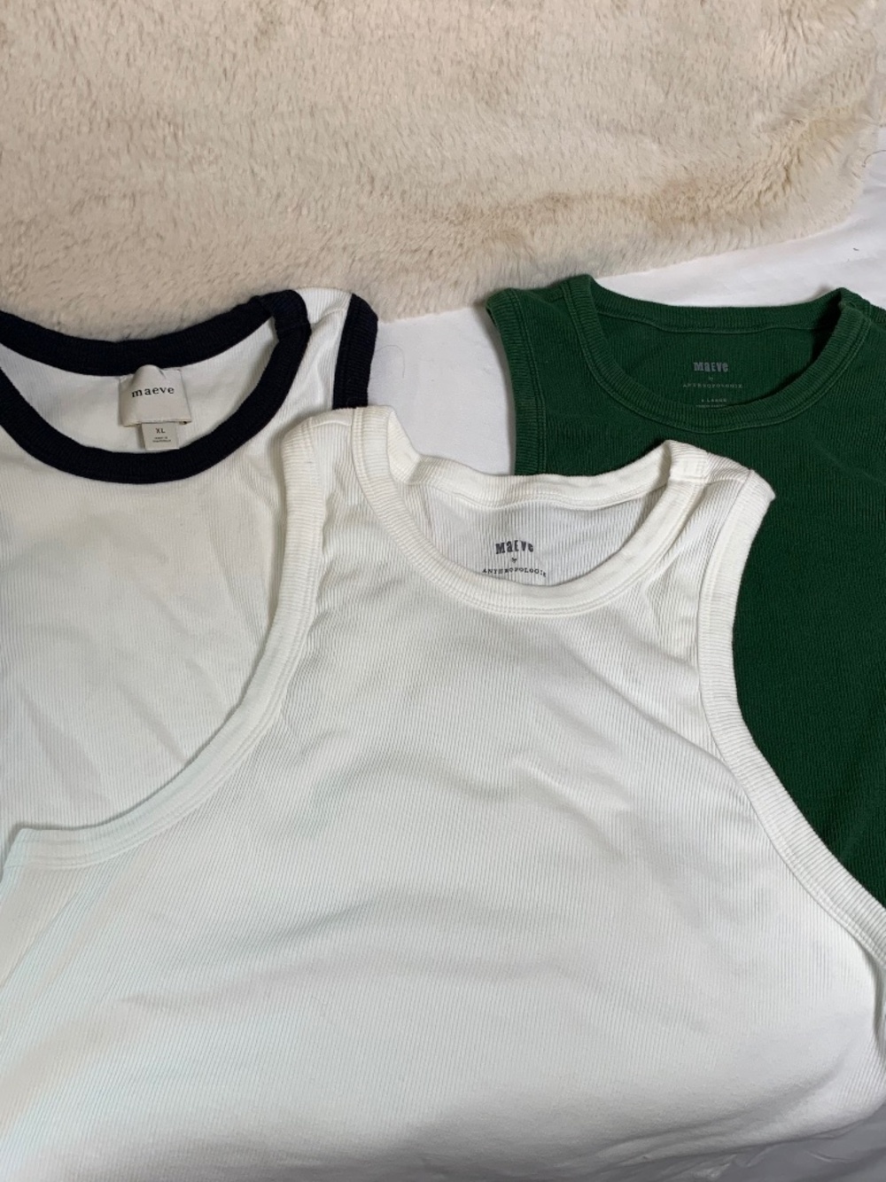 Set Of 3 Women's Cropped Tank Tops - Sz XL